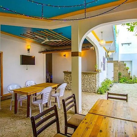 Handhuvaru Villa Boutique Hotel Maafushi Exterior photo